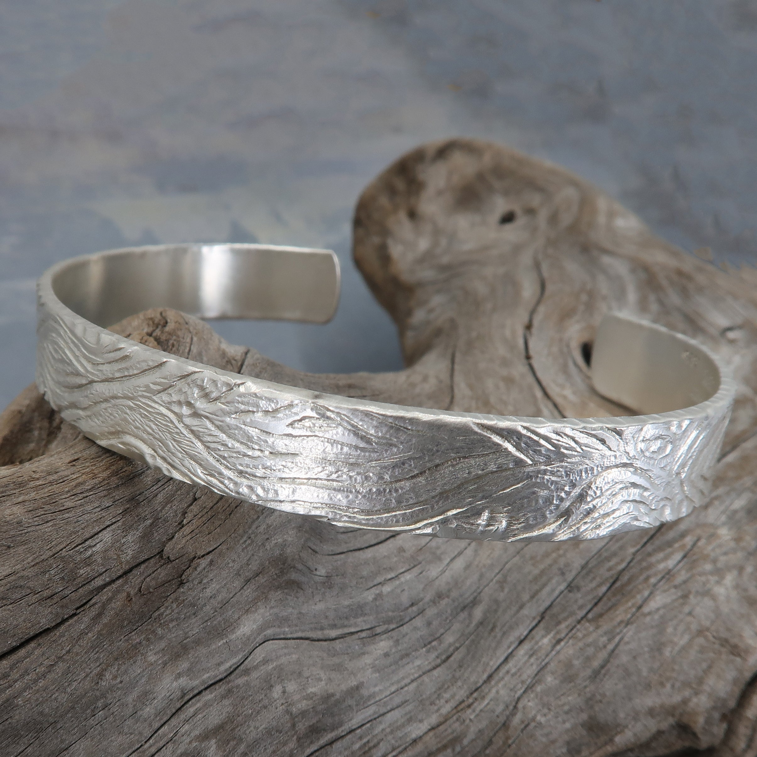 V Cuff Bracelet in Silver