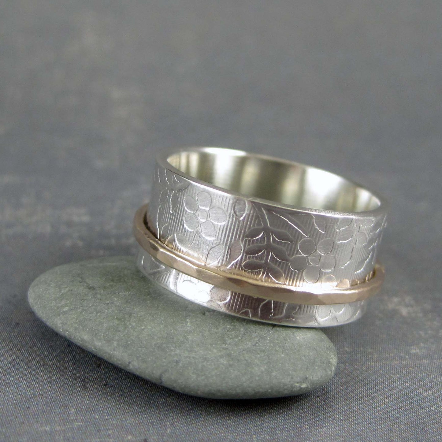 custom spinner ring